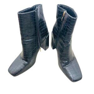 Glamorous New Blk Croc-Embossed Faux Leather Ankle Block Heels & Side Zippers 8